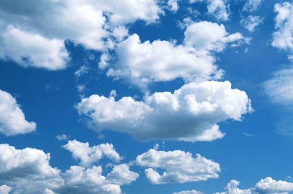 Blue sky clouds wallpaper