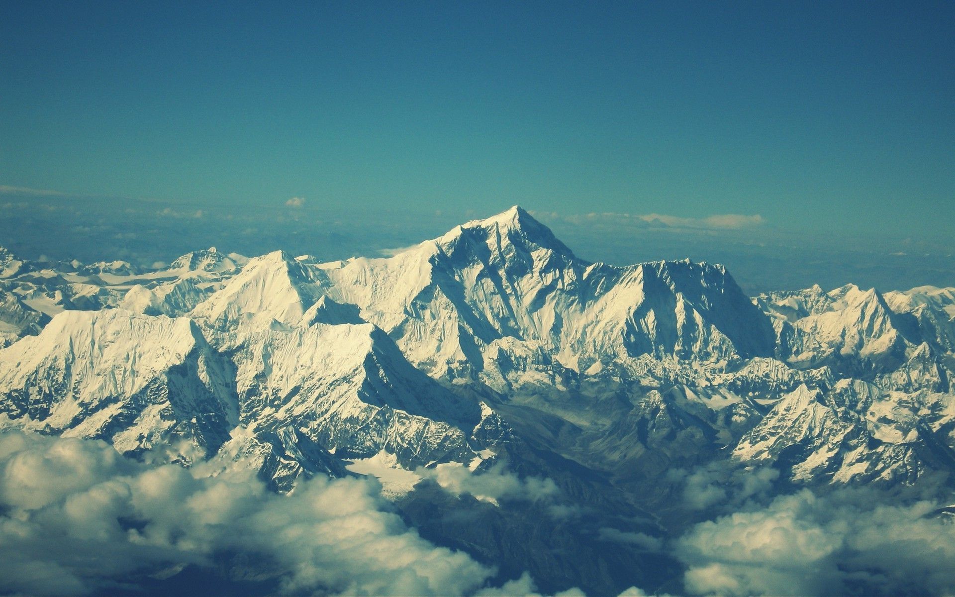 Everest wallpaper