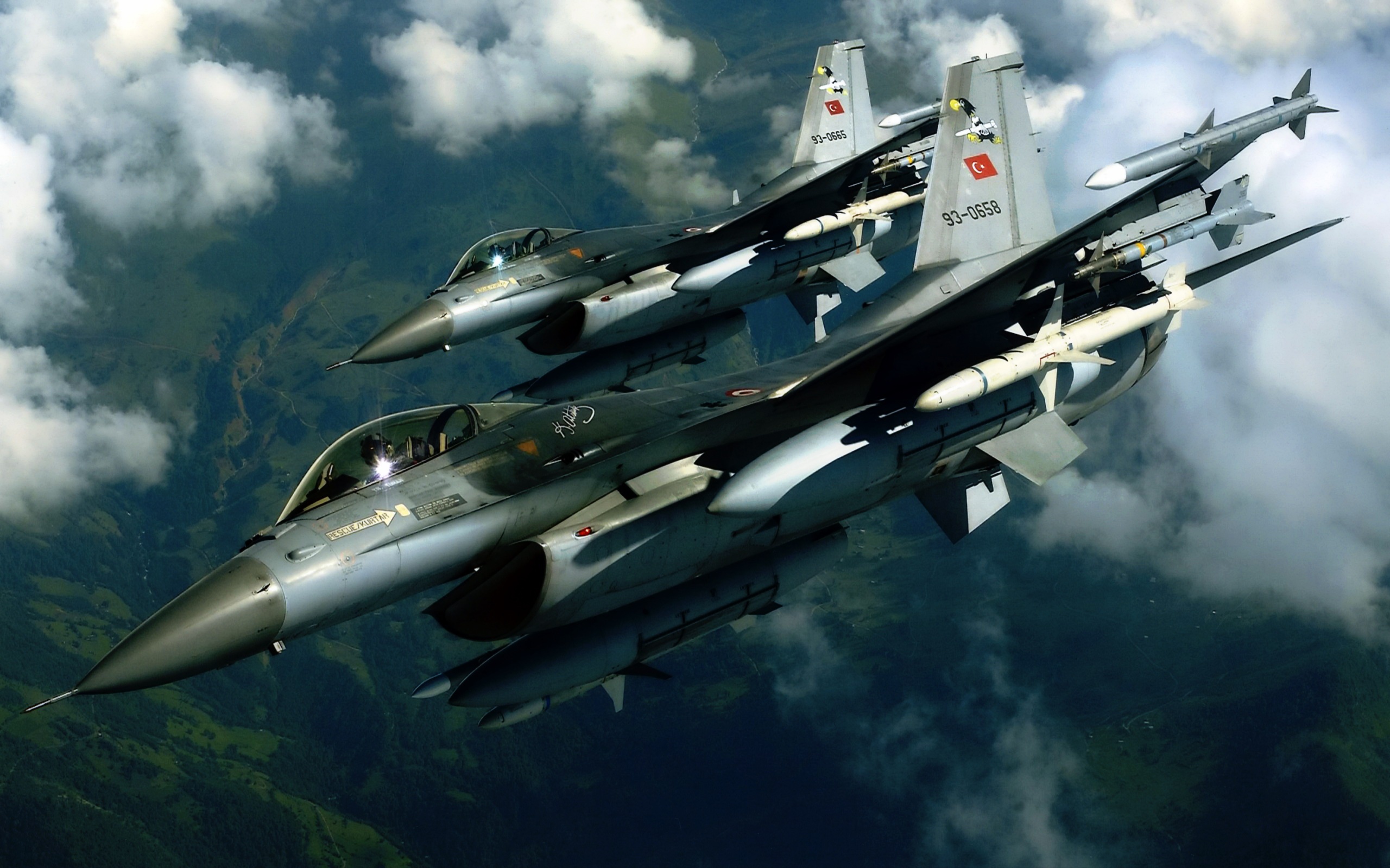 Fighter jet desktop wallpaper