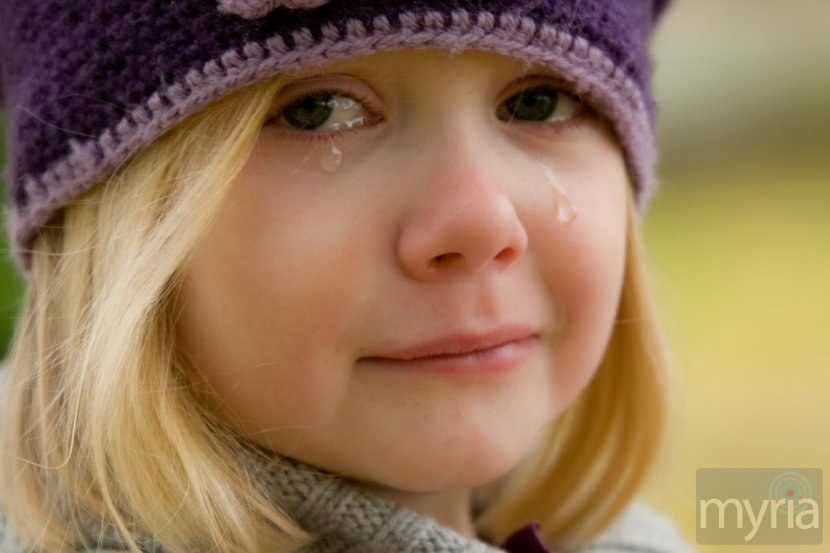 Girl crying images