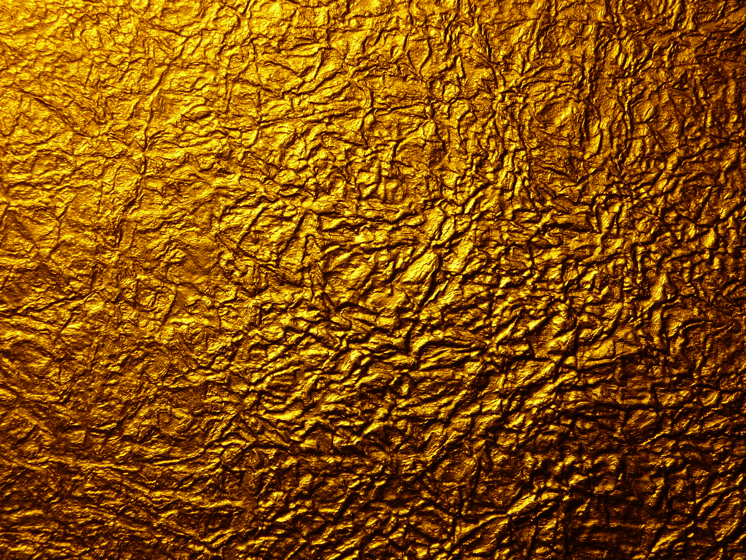 Gold wallpaper