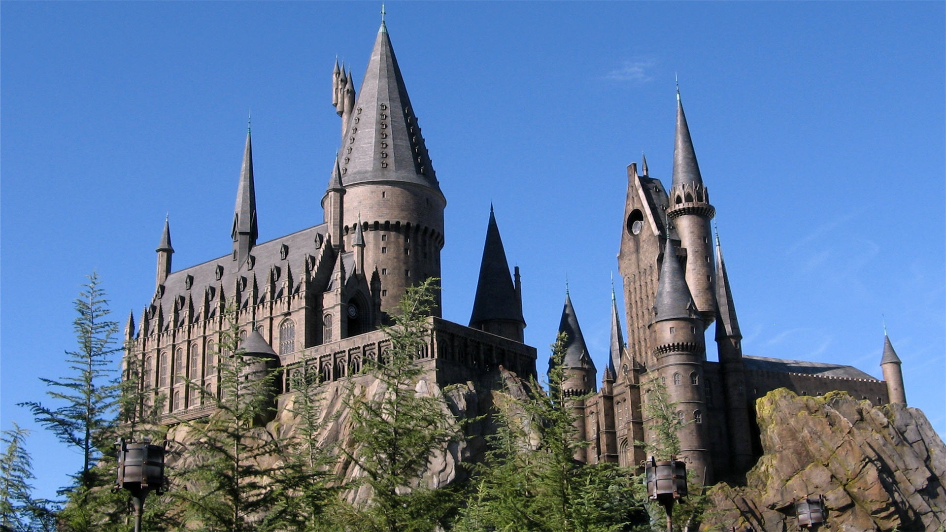 Hogwarts castle wallpaper
