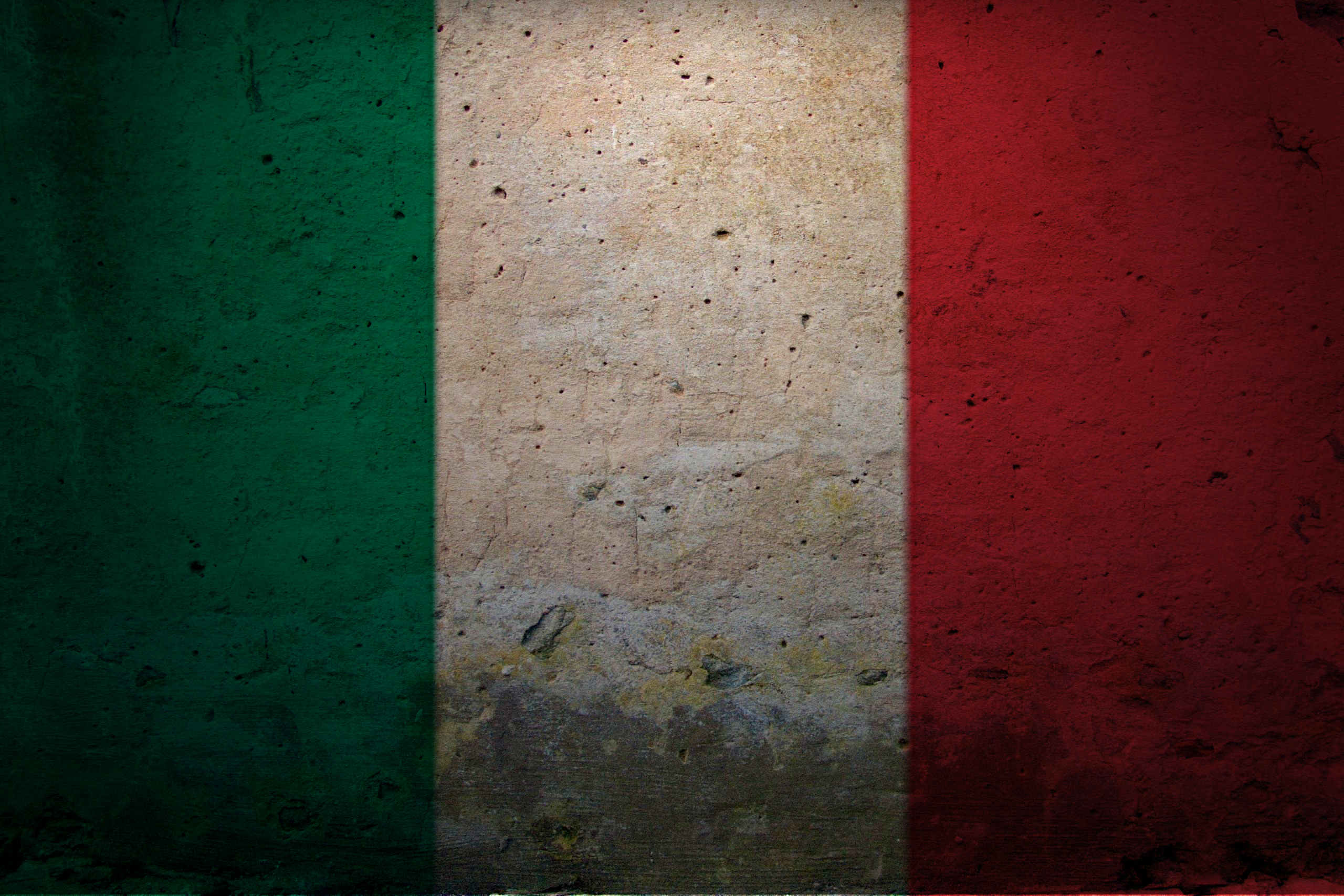 Italian wallpaper