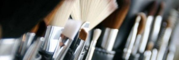 Makeup brushes wallpaper
