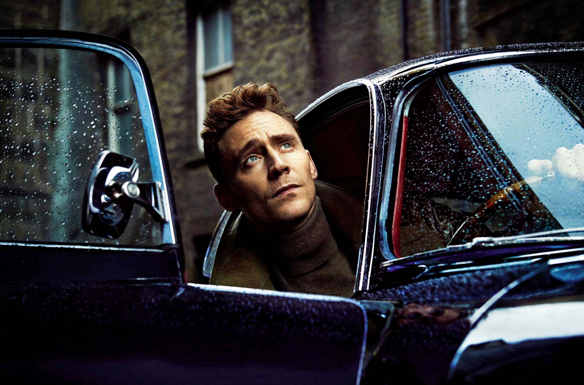 Tom hiddleston wallpaper
