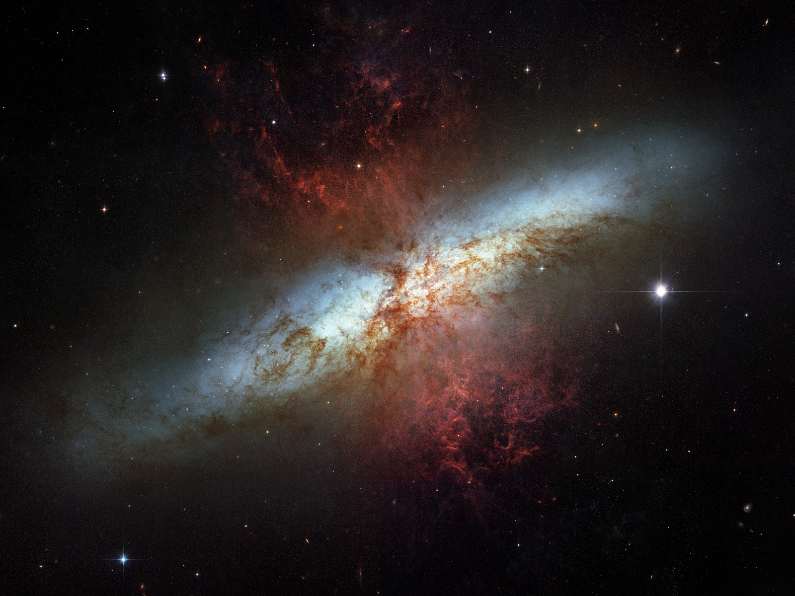 10+ ideas about Hubble Wallpaper på Pinterest | Kosmos, Carina