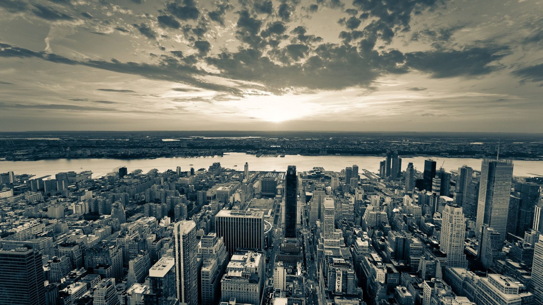 Wait city. Нью-Йорк Сити 1920. Нью-Йорк Сити чб. Нью Йорк Сити черно белая.