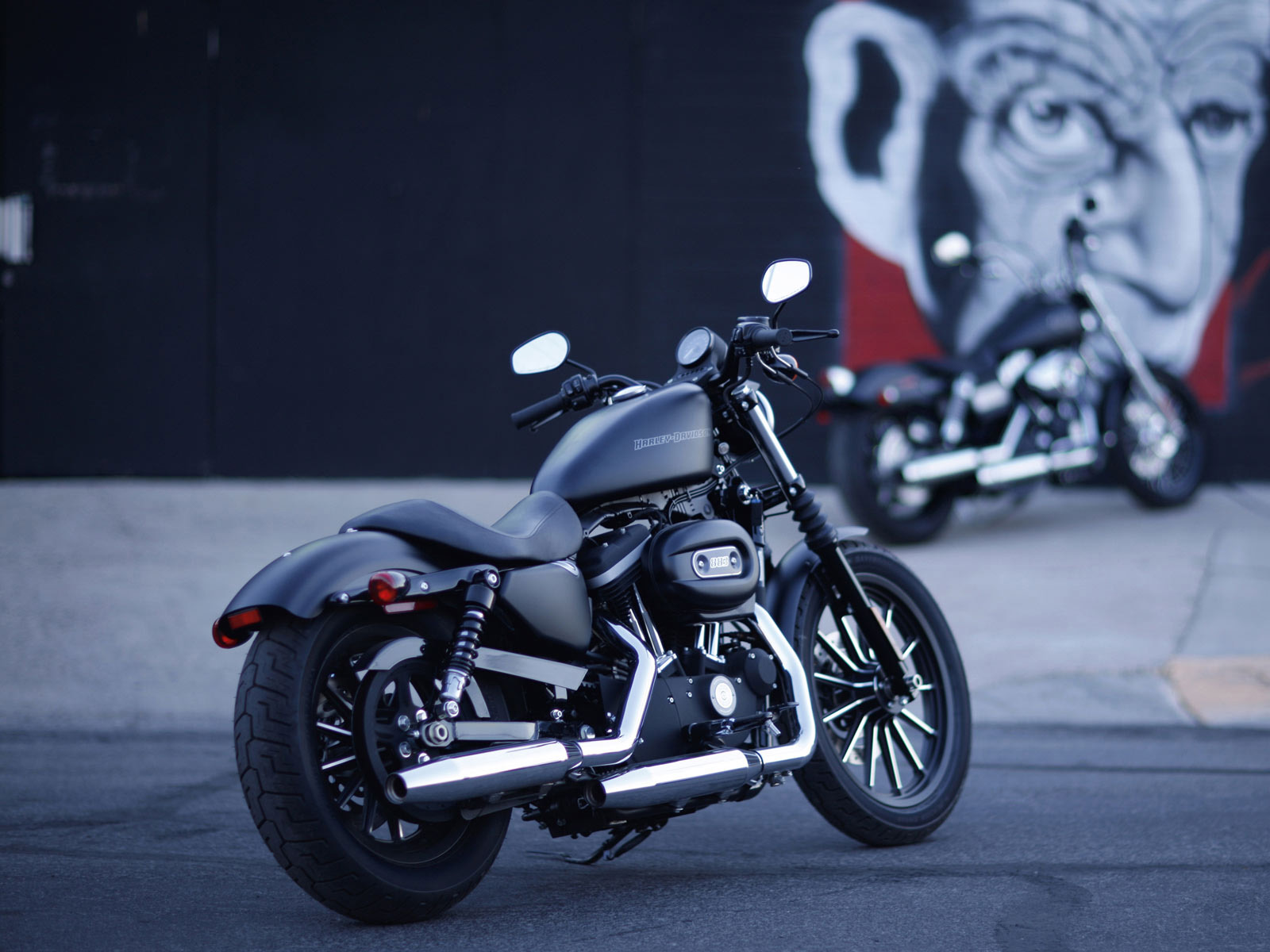 Harley Davidson Bikes Wallpapers Group (87+)